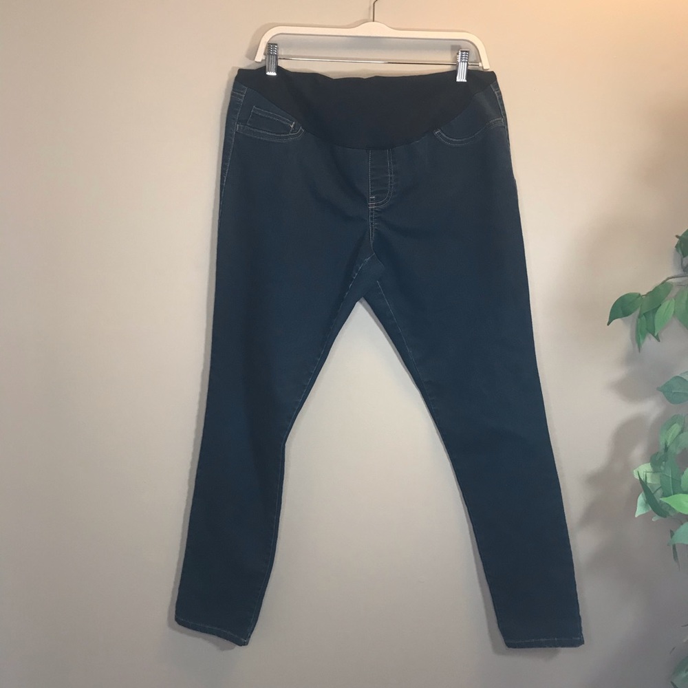 Liz Lange Maternity Full Coverage jegging Jeans L